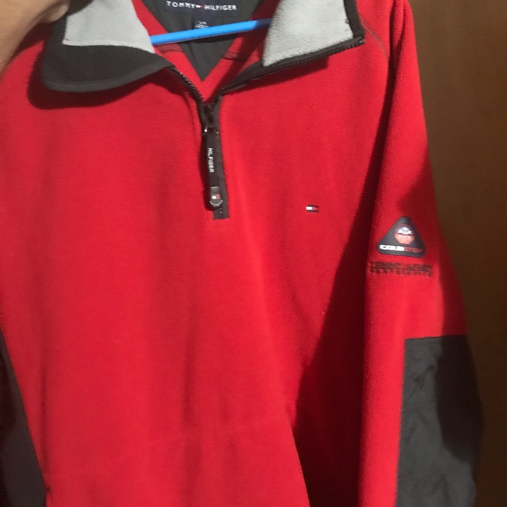 Tommy Hilfiger performance cold stop pullover